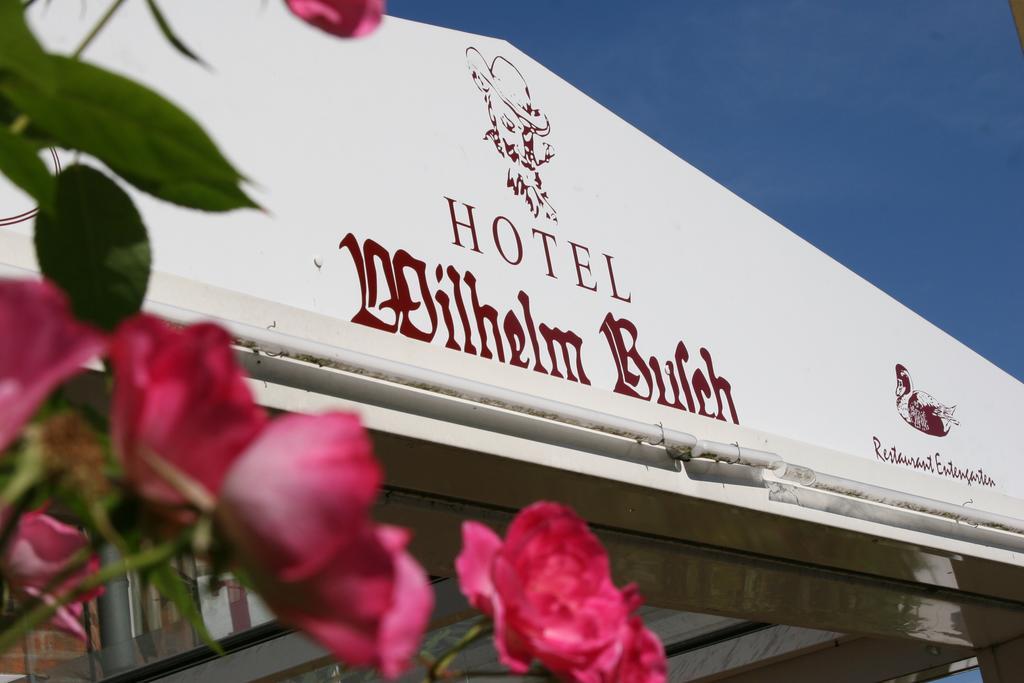 Hotel Wilhelm Busch Нордерштедт Экстерьер фото